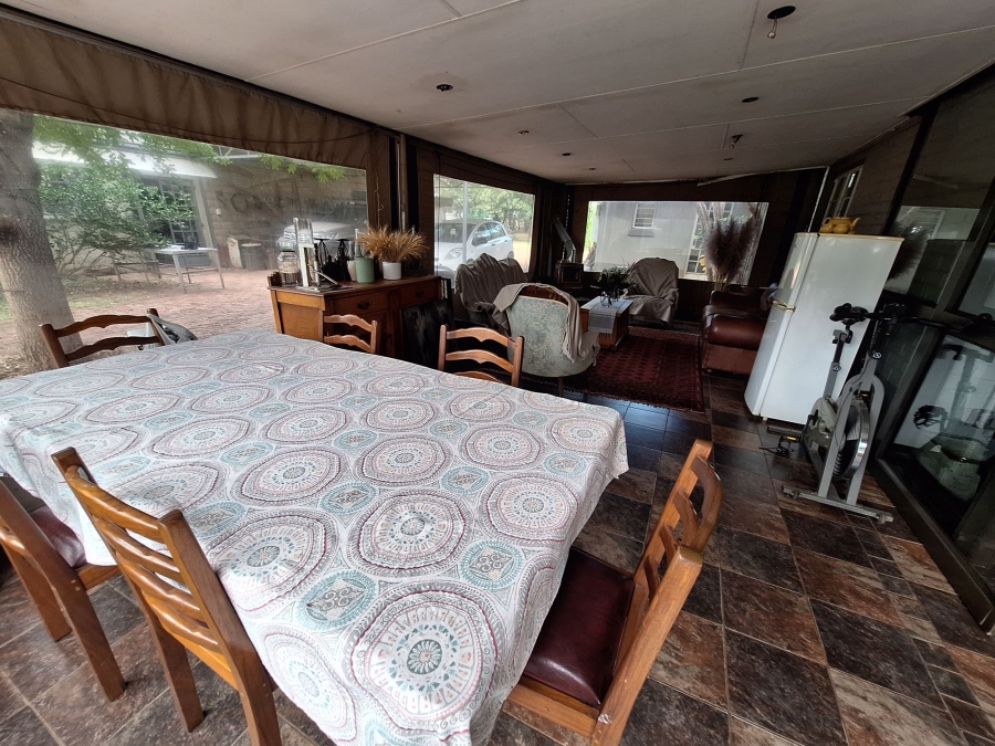 Commercial Property for Sale in Kroondal North West